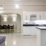 Captivating 3Br Flat, 5 Min To Hyde Park