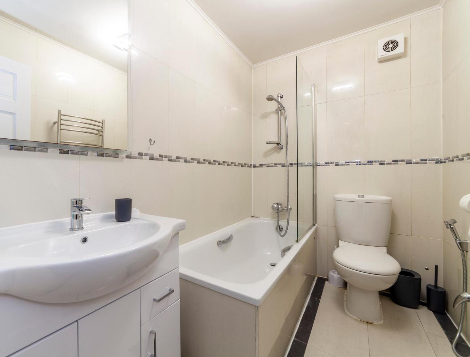 Captivating 3br Flat, 5 Min To Hyde Park Apartment *