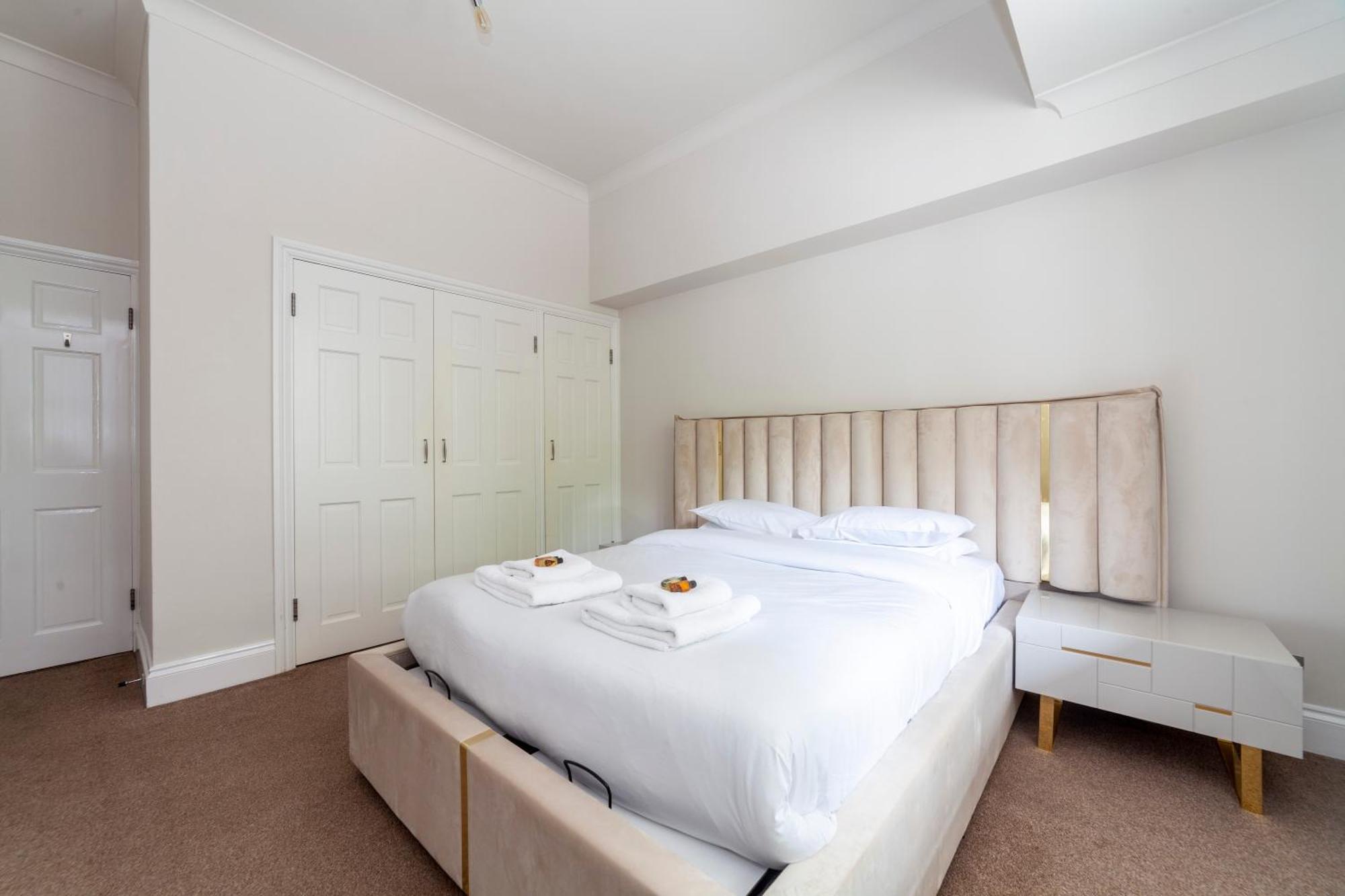 Captivating 3br Flat, 5 Min To Hyde Park * London