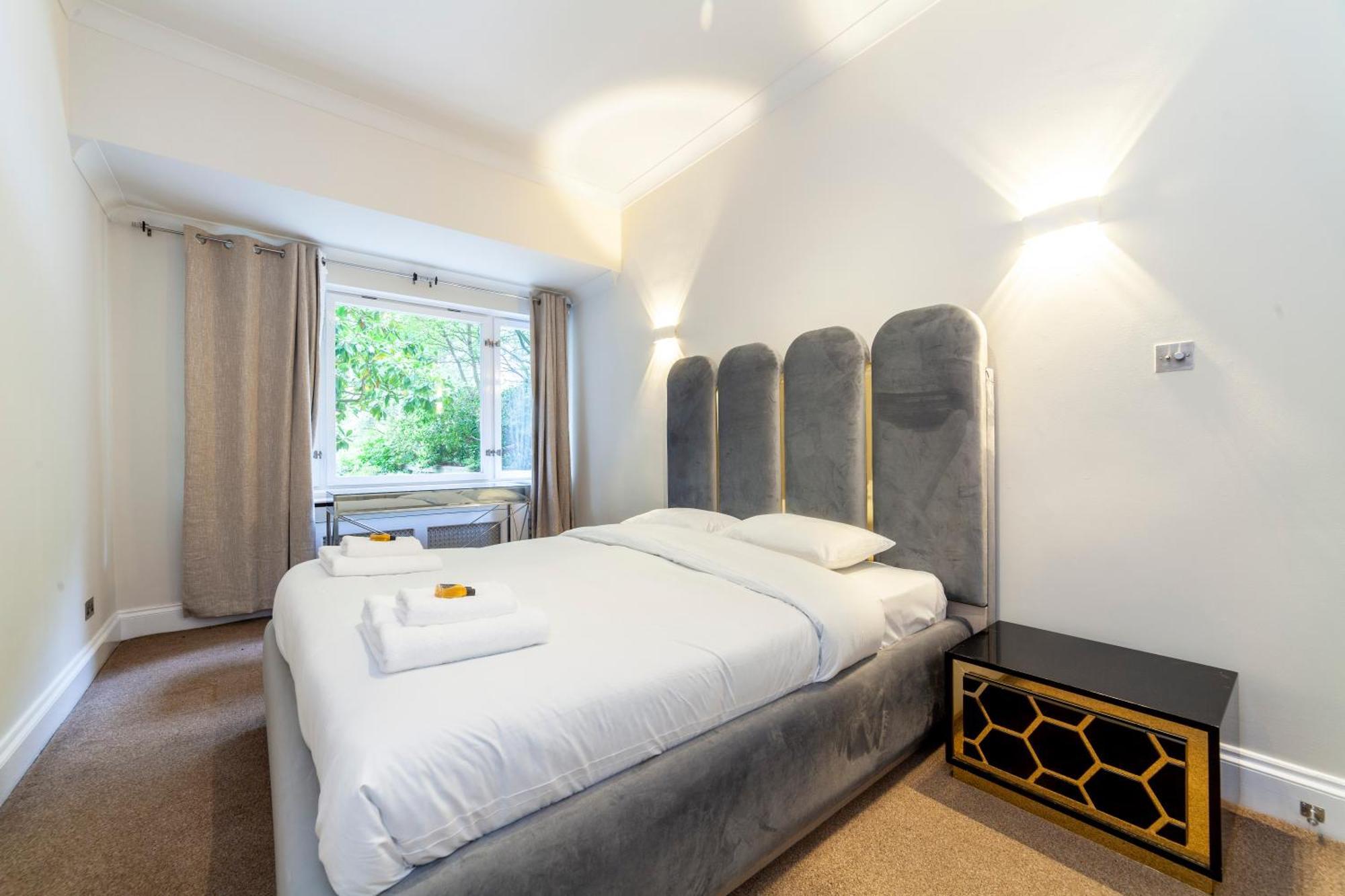 Captivating 3br Flat, 5 Min To Hyde Park Apartment London