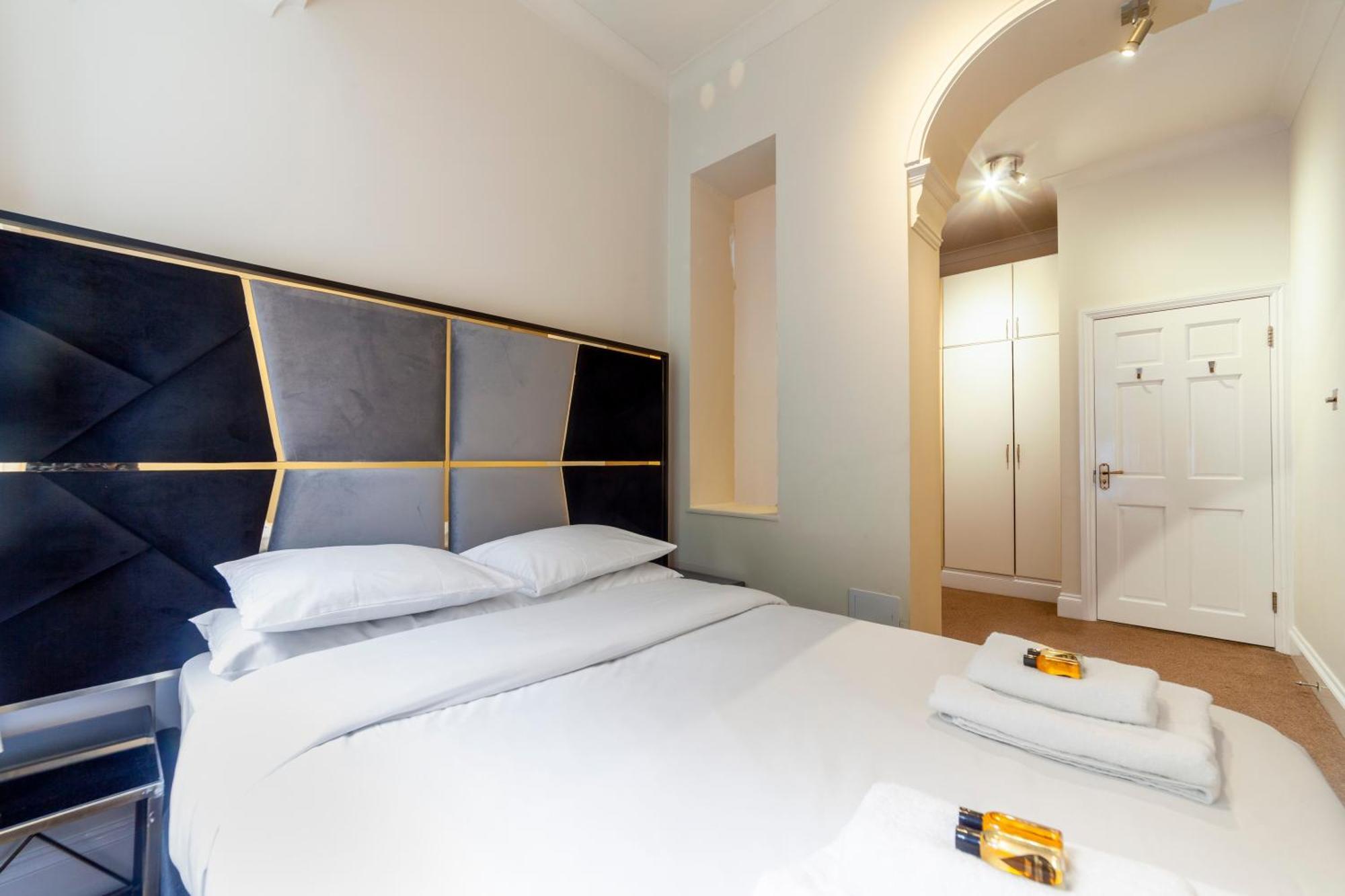 Apartment Captivating 3br Flat, 5 Min To Hyde Park